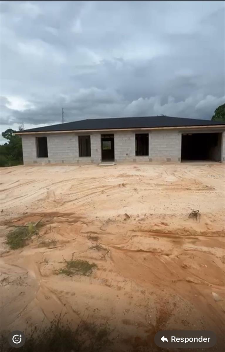 Listing Details for 417 Abarth Avenue, SEBRING, FL 33872