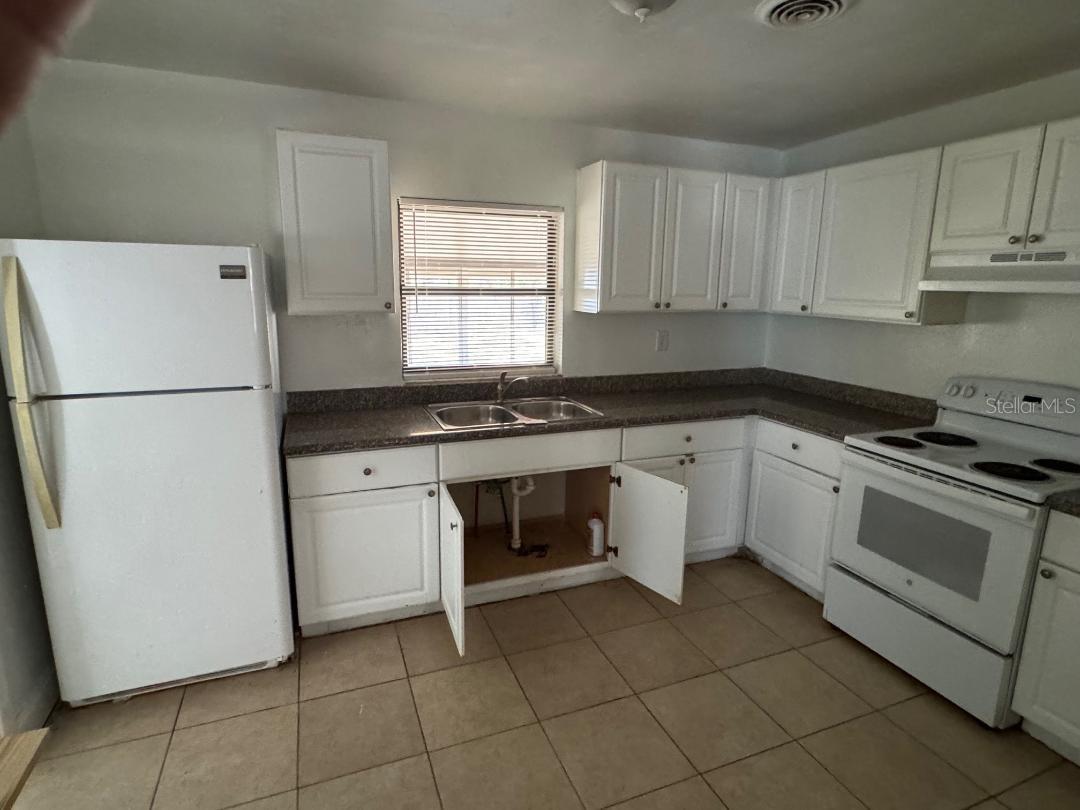 Image 4 of 21 For 1412 Garfield Avenue