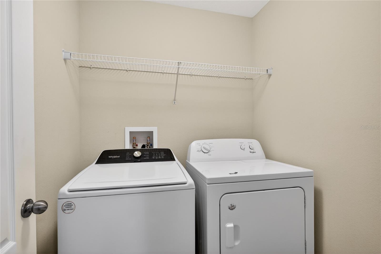 Image 18 of 27 For 1519 Priory Circle