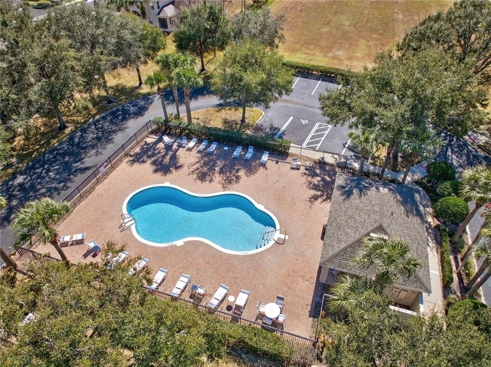 Image 26 of 27 For 1519 Priory Circle