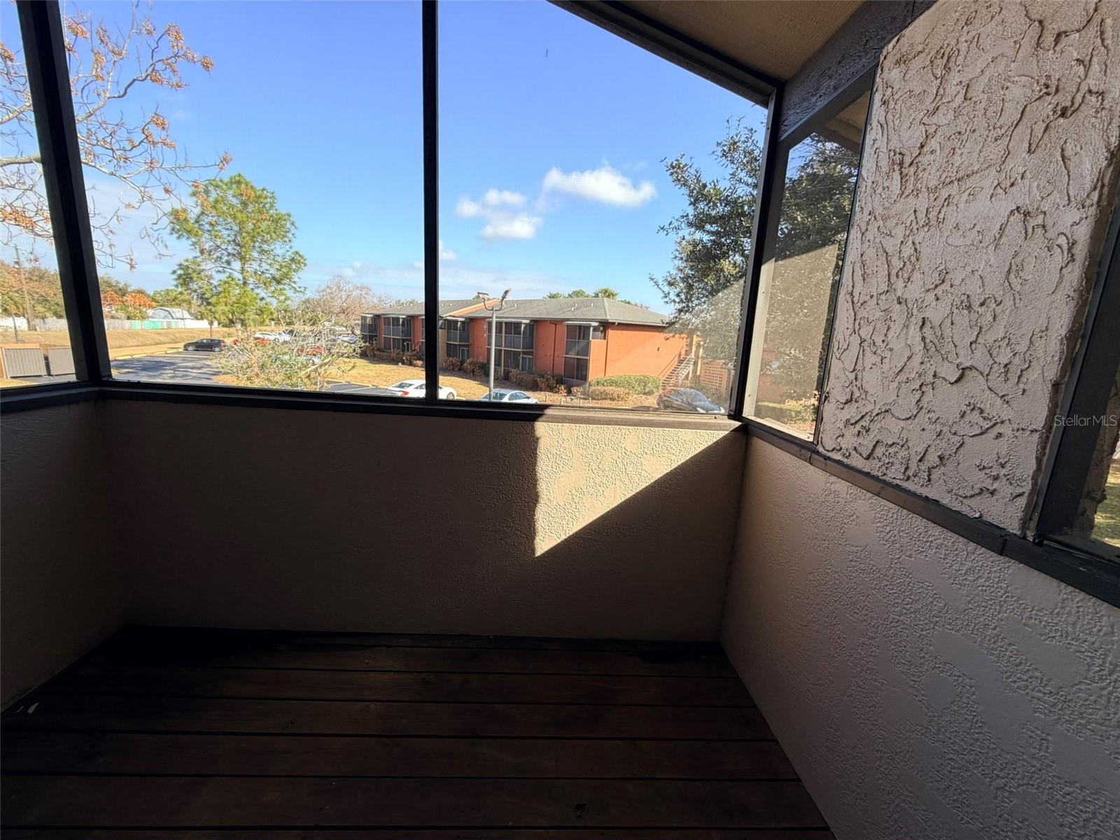 Image 13 of 15 For 2936 Antique Oaks  70