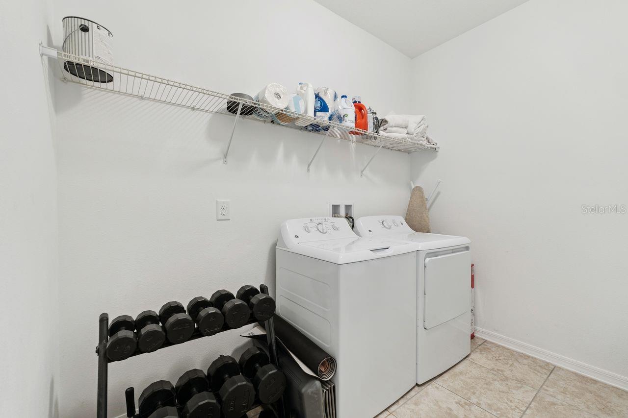 Image 17 of 38 For 18799 Henequen Lane Se