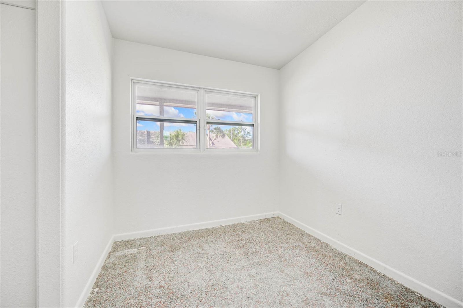 Image 14 of 20 For 5211 Bonnie Brae Circle