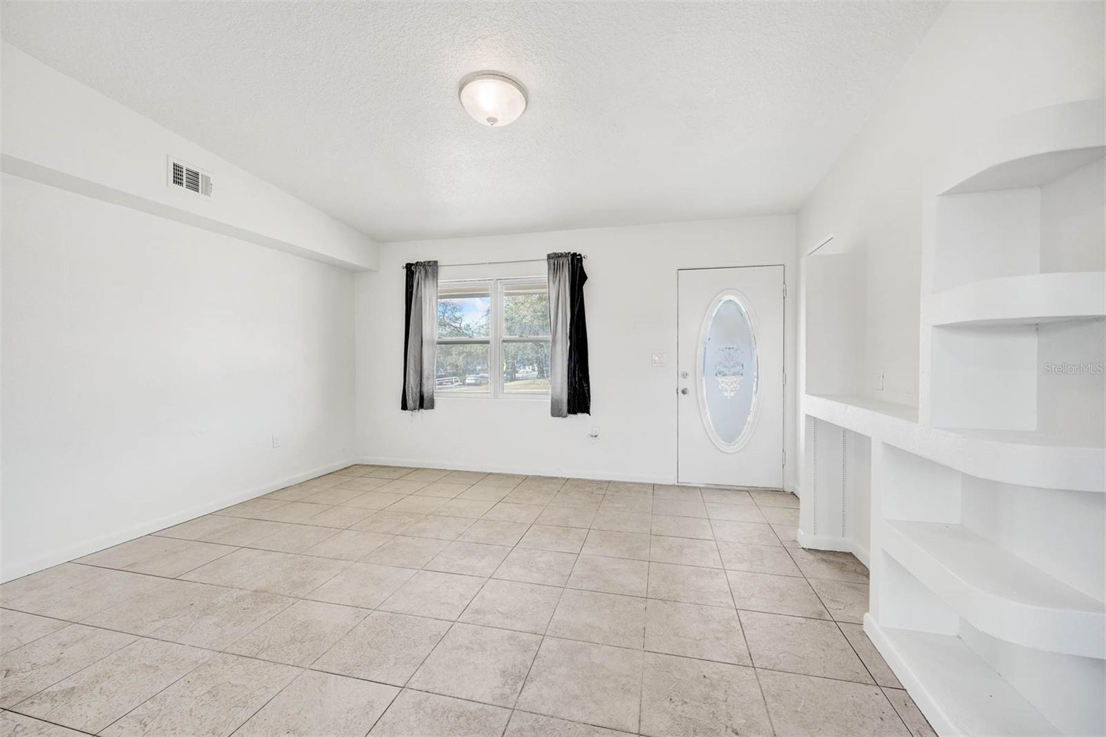 Image 20 of 20 For 5211 Bonnie Brae Circle