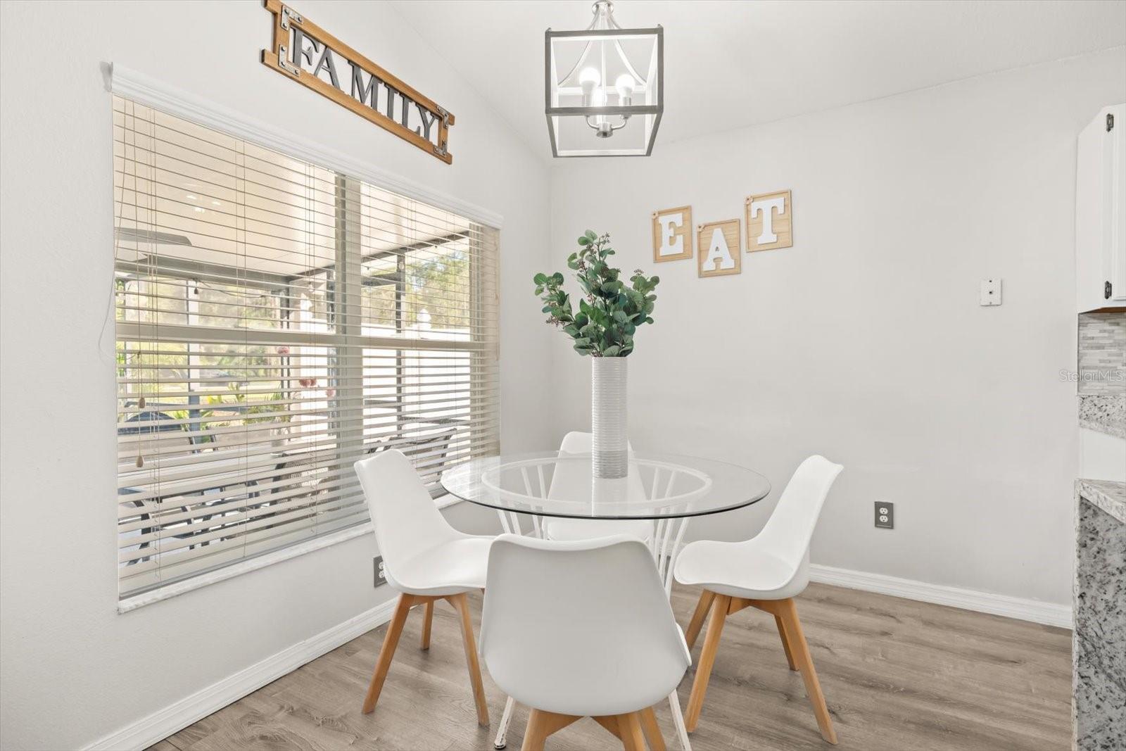 Image 14 of 29 For 1003 Wharf Creek Court