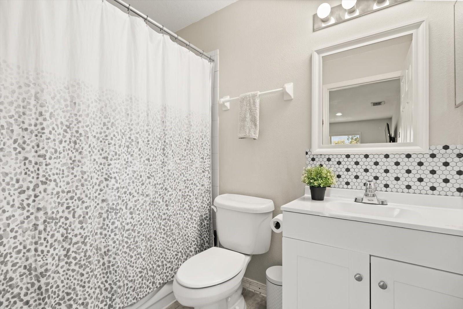 Image 23 of 29 For 1003 Wharf Creek Court