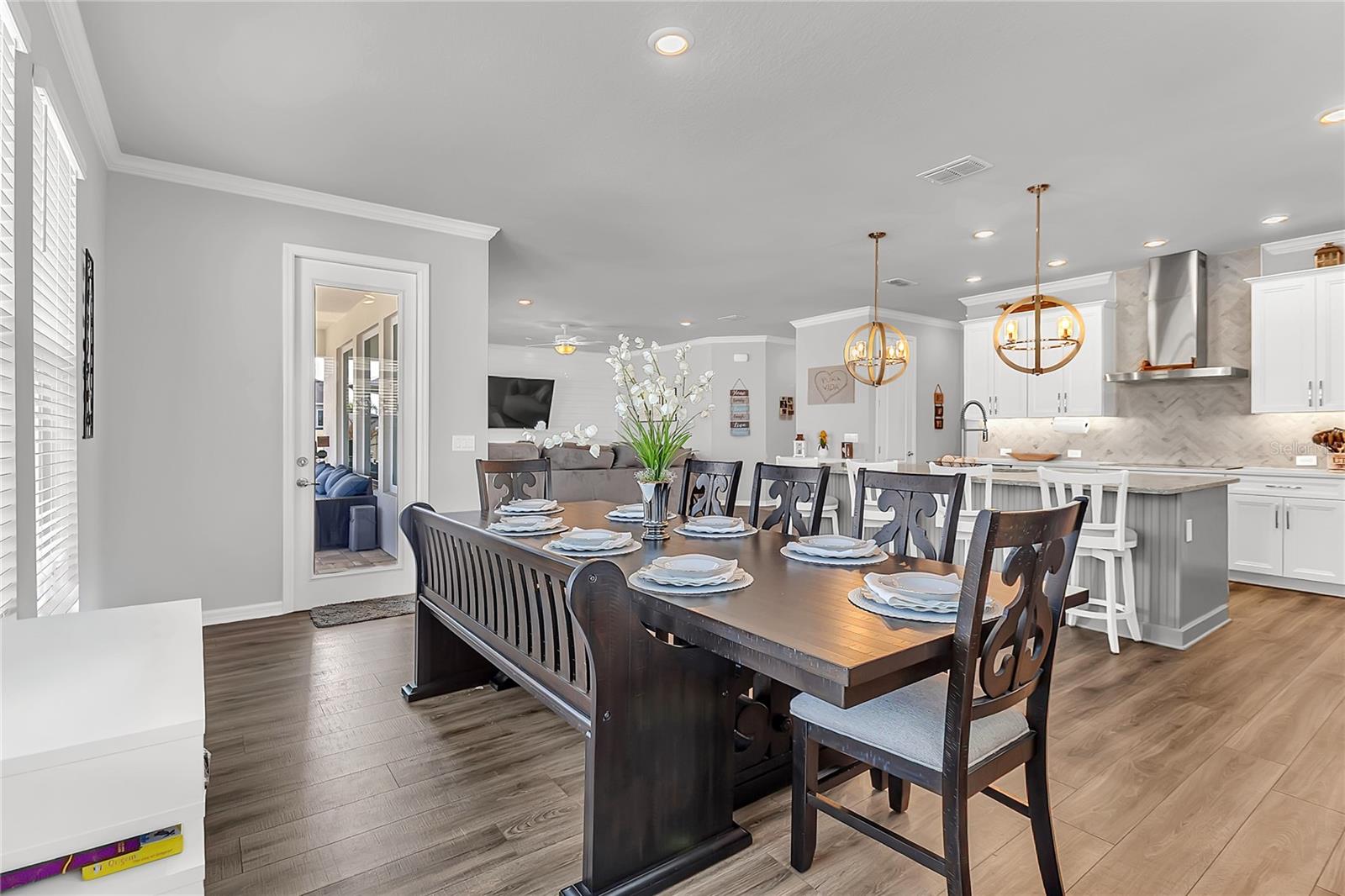 Image 18 of 52 For 17140 Cercis Loop