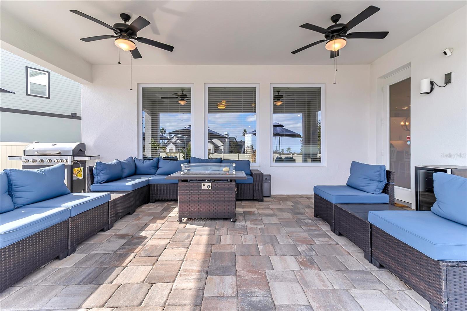 Image 19 of 52 For 17140 Cercis Loop