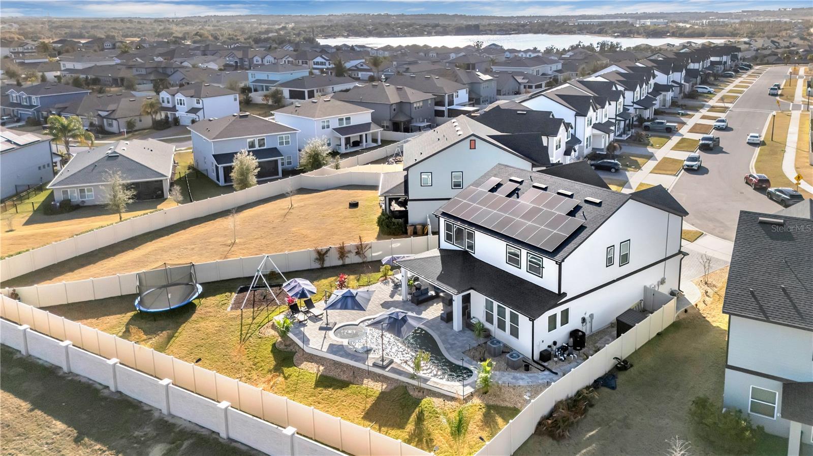 Image 49 of 52 For 17140 Cercis Loop