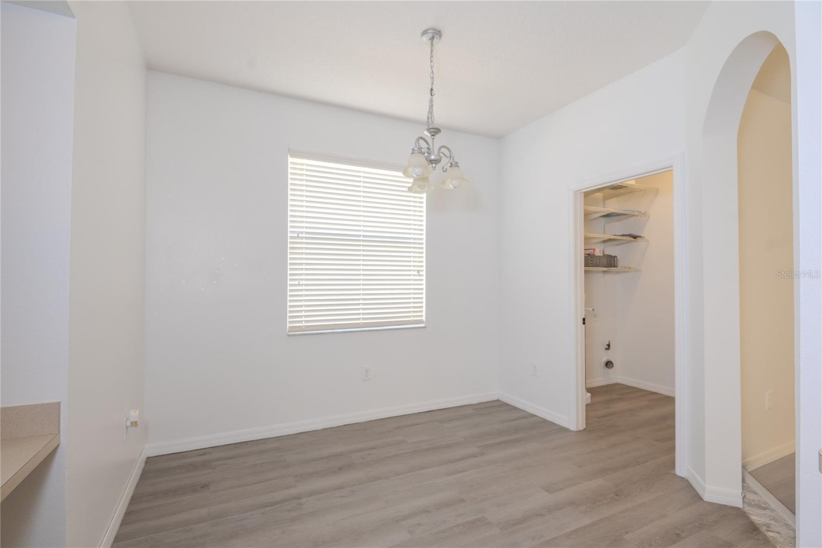 Image 18 of 29 For 158 Minniehaha Circle