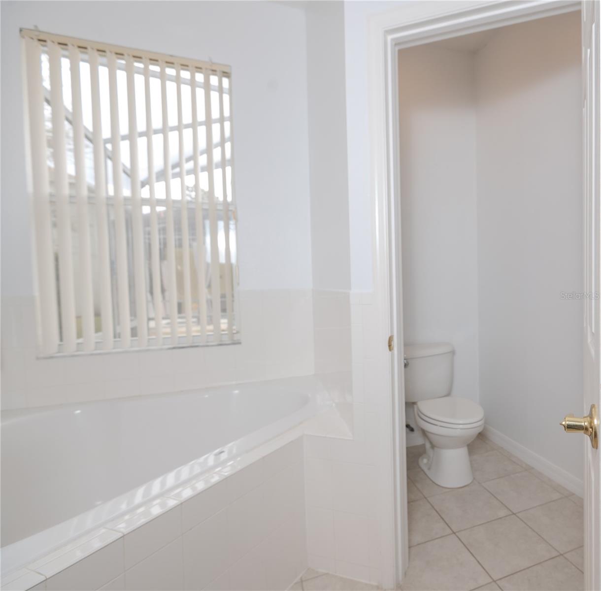 Image 23 of 29 For 158 Minniehaha Circle