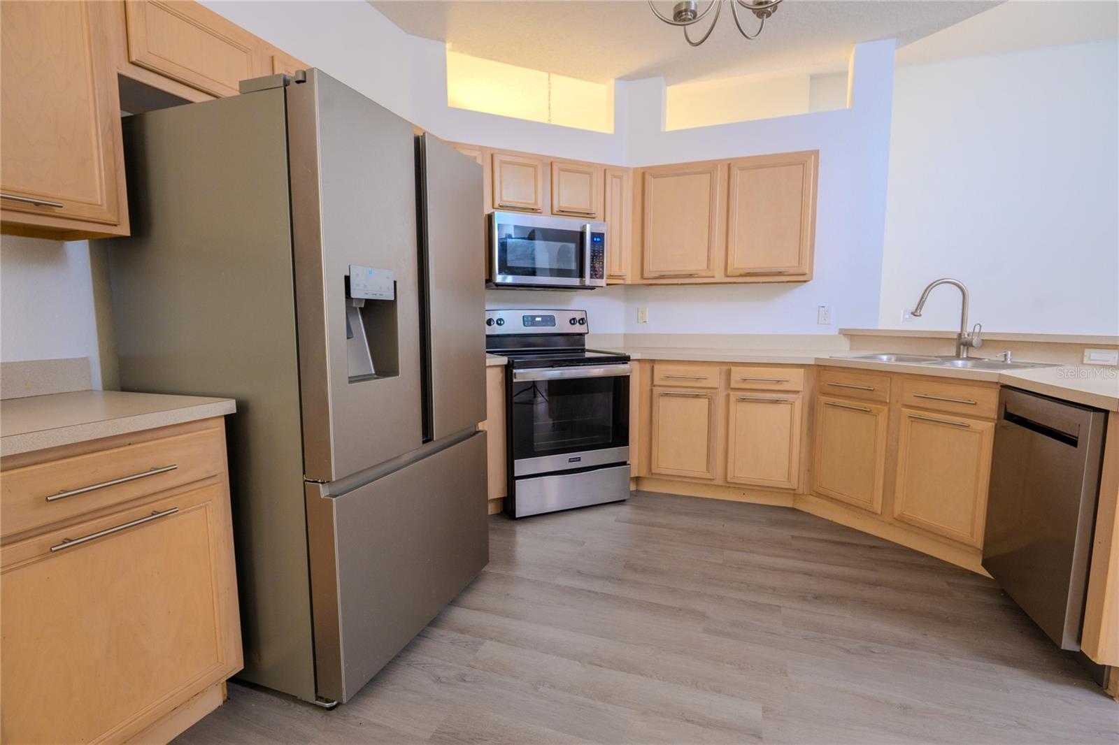 Image 3 of 29 For 158 Minniehaha Circle