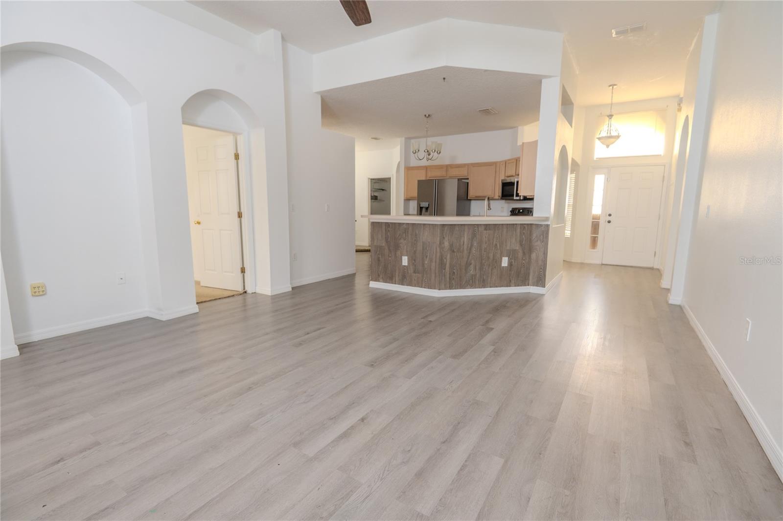 Image 6 of 29 For 158 Minniehaha Circle