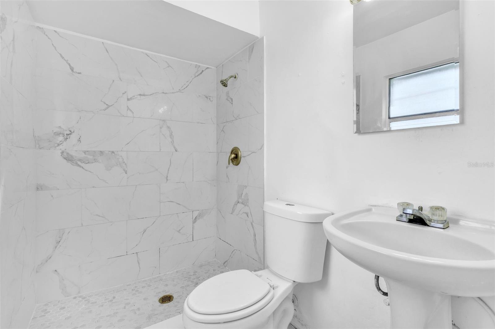 Image 15 of 33 For 4492 Calendula Drive