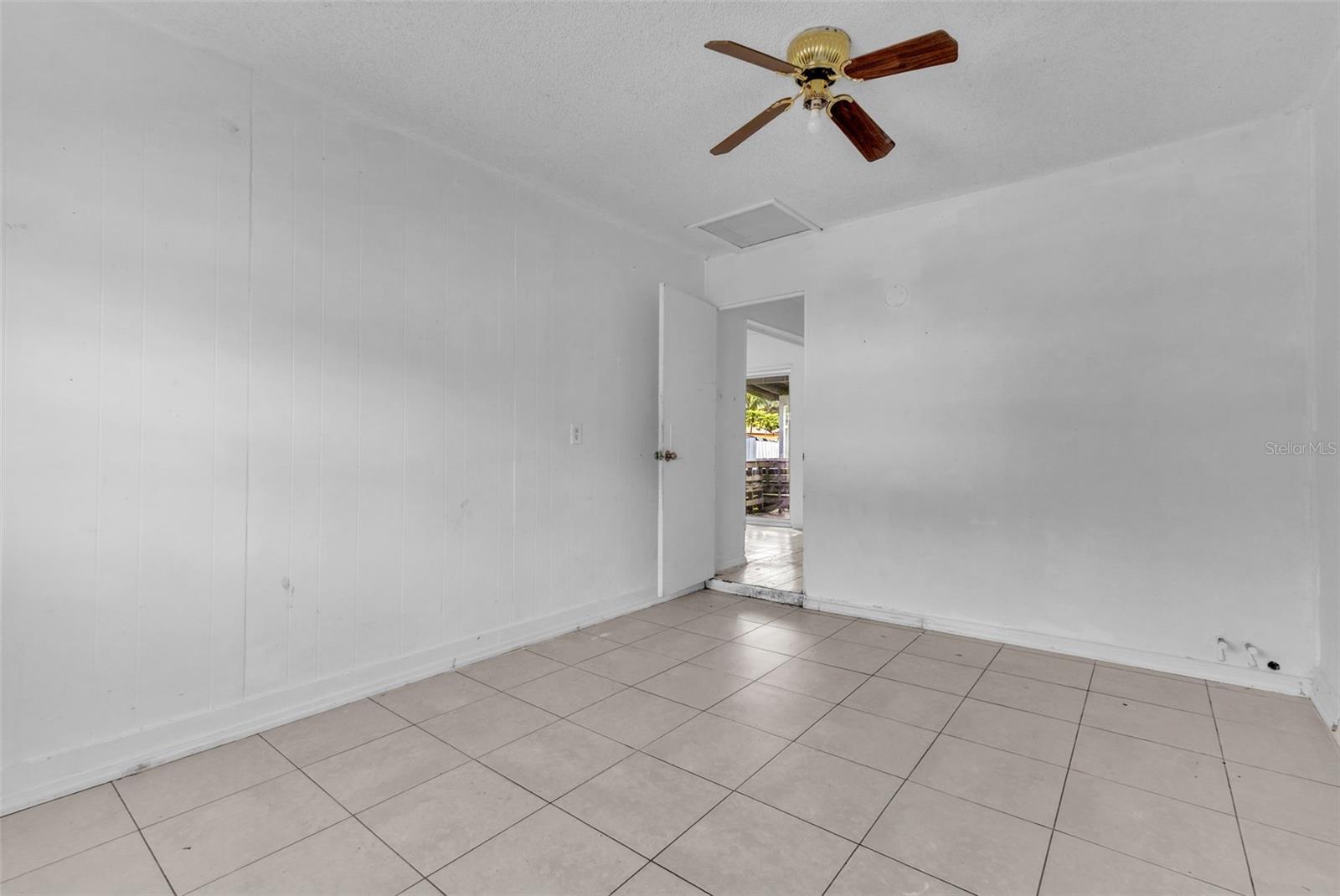 Image 22 of 33 For 4492 Calendula Drive