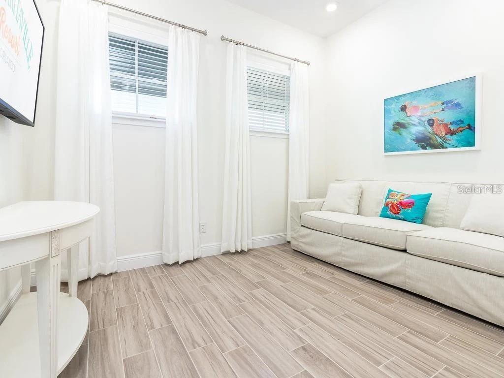 Image 16 of 72 For 3032 Latitude Lane