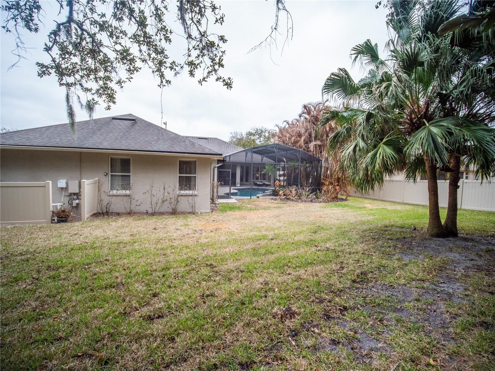 Image 35 of 43 For 104 Thunberg Cove