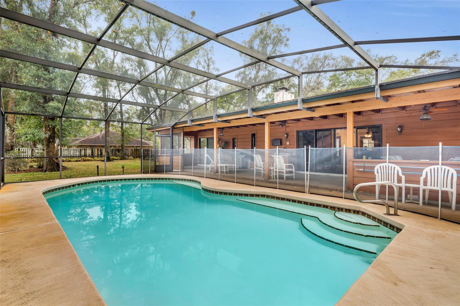 Image 24 of 30 For 424 Kimberly Court