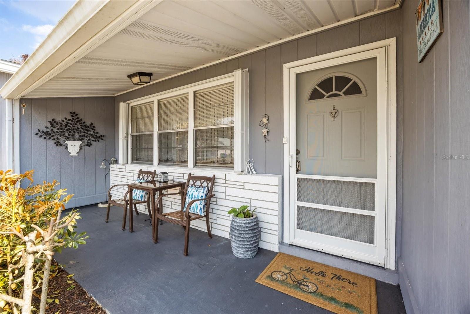 Image 3 of 36 For 1106 Landsdowne Drive