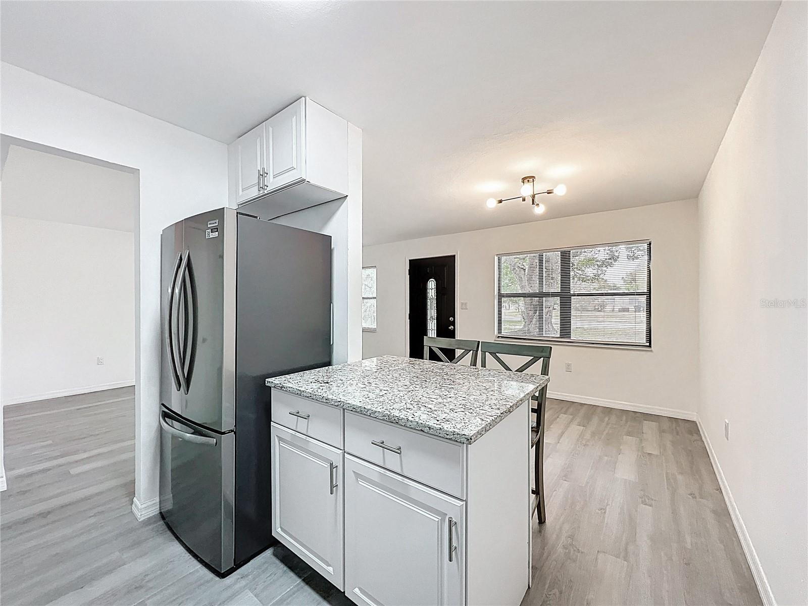 Image 5 of 24 For 1535 Rosedale Street