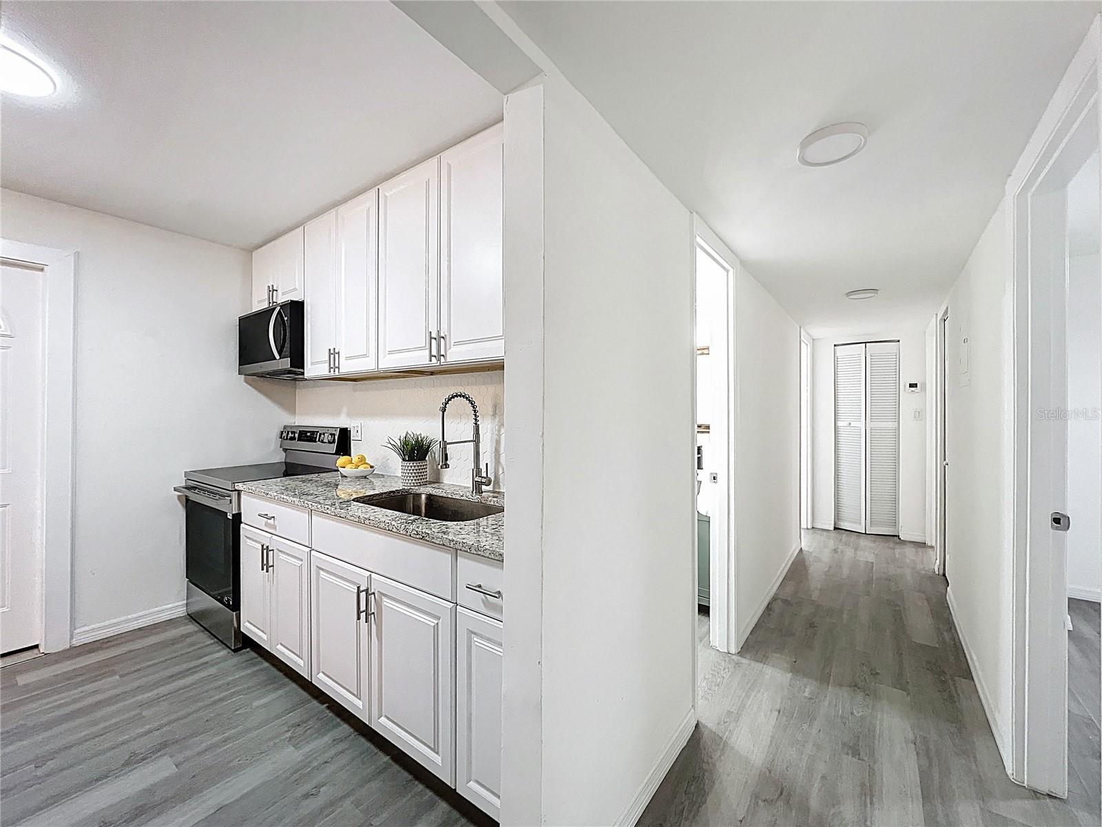 Image 9 of 24 For 1535 Rosedale Street