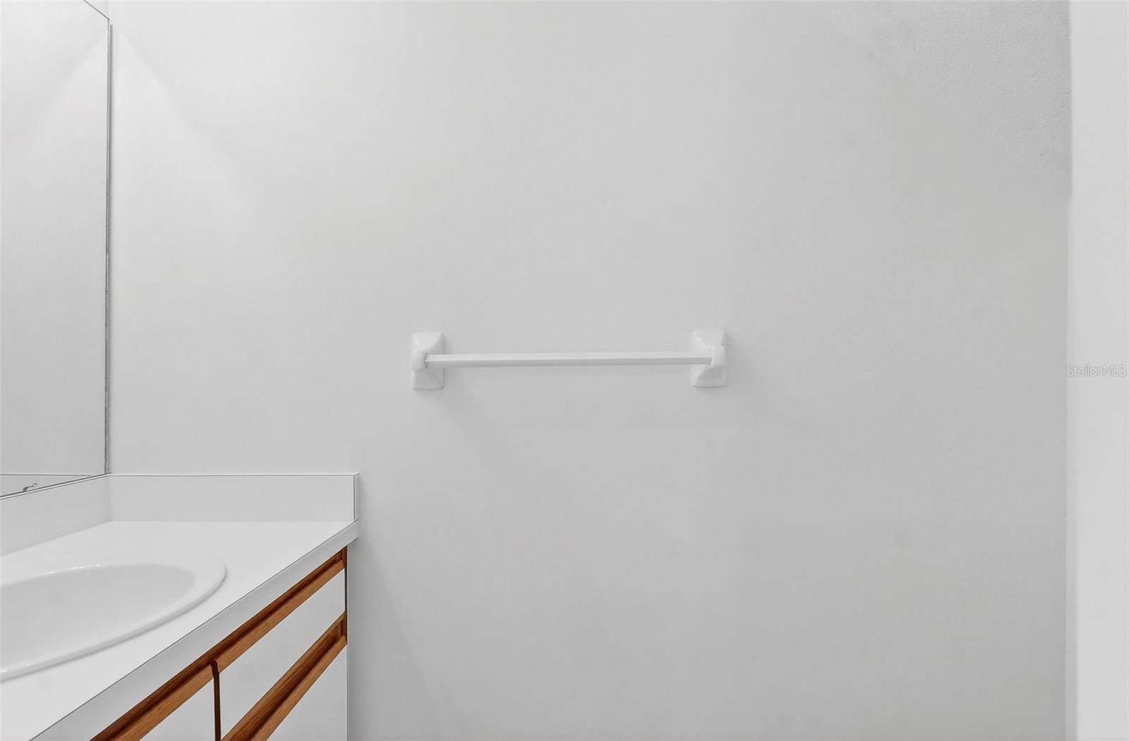 Image 20 of 63 For 3352 Hamlet Loop