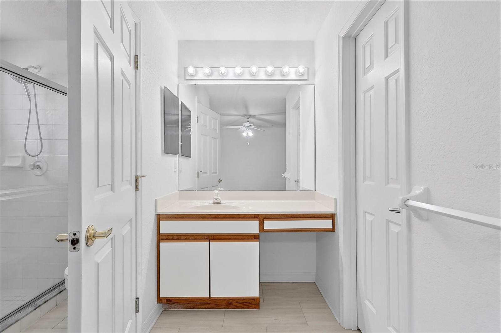 Image 26 of 63 For 3352 Hamlet Loop