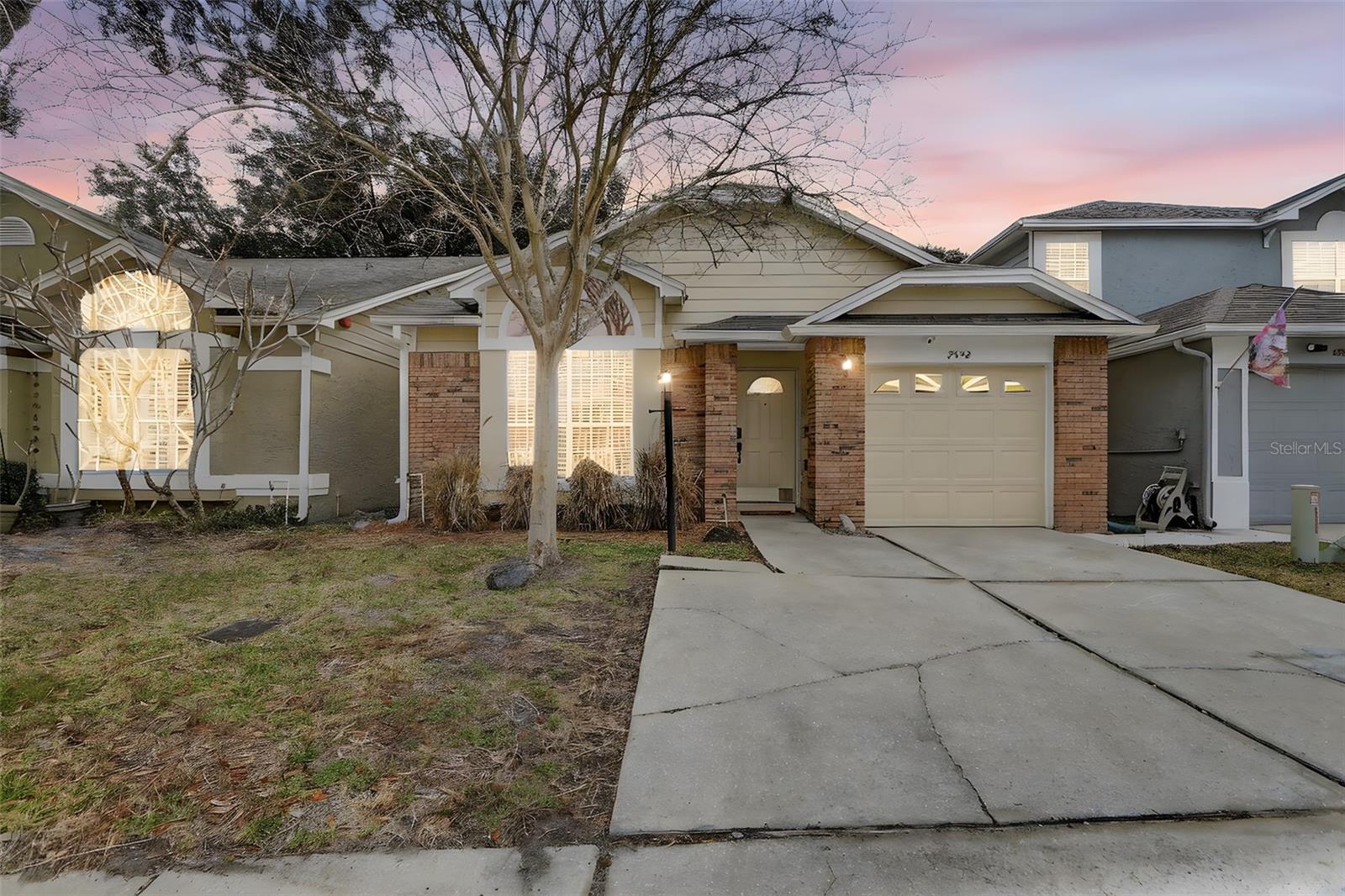 Image 4 of 63 For 3352 Hamlet Loop