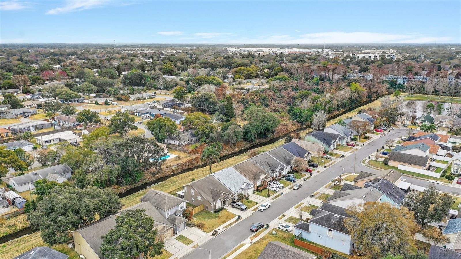 Image 63 of 63 For 3352 Hamlet Loop