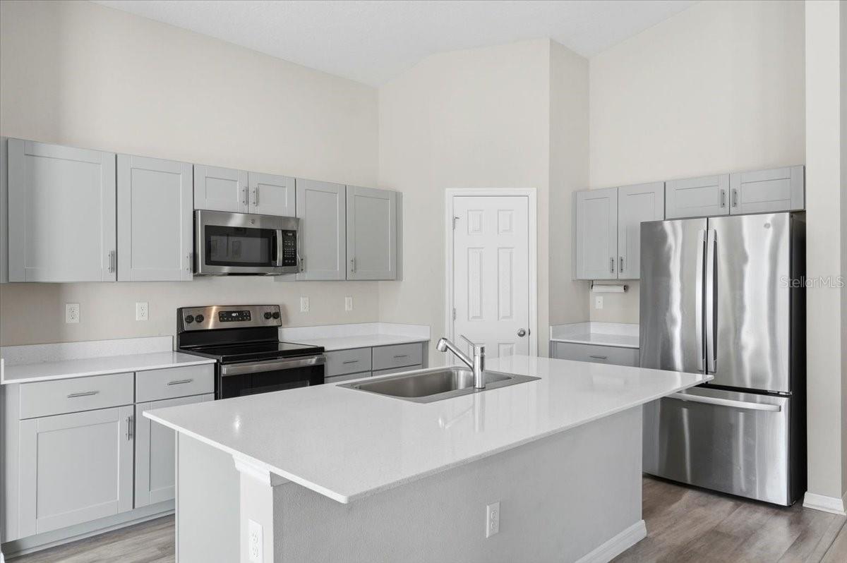 Image 10 of 32 For 5944 Slate Rock Drive