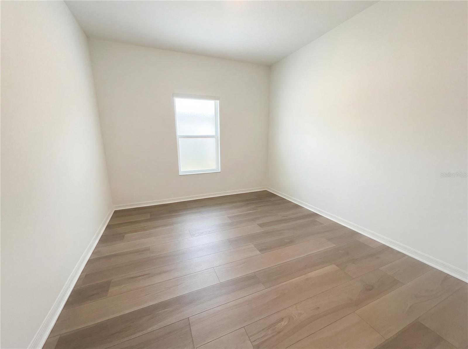 Image 11 of 20 For 8281 196th Court Road