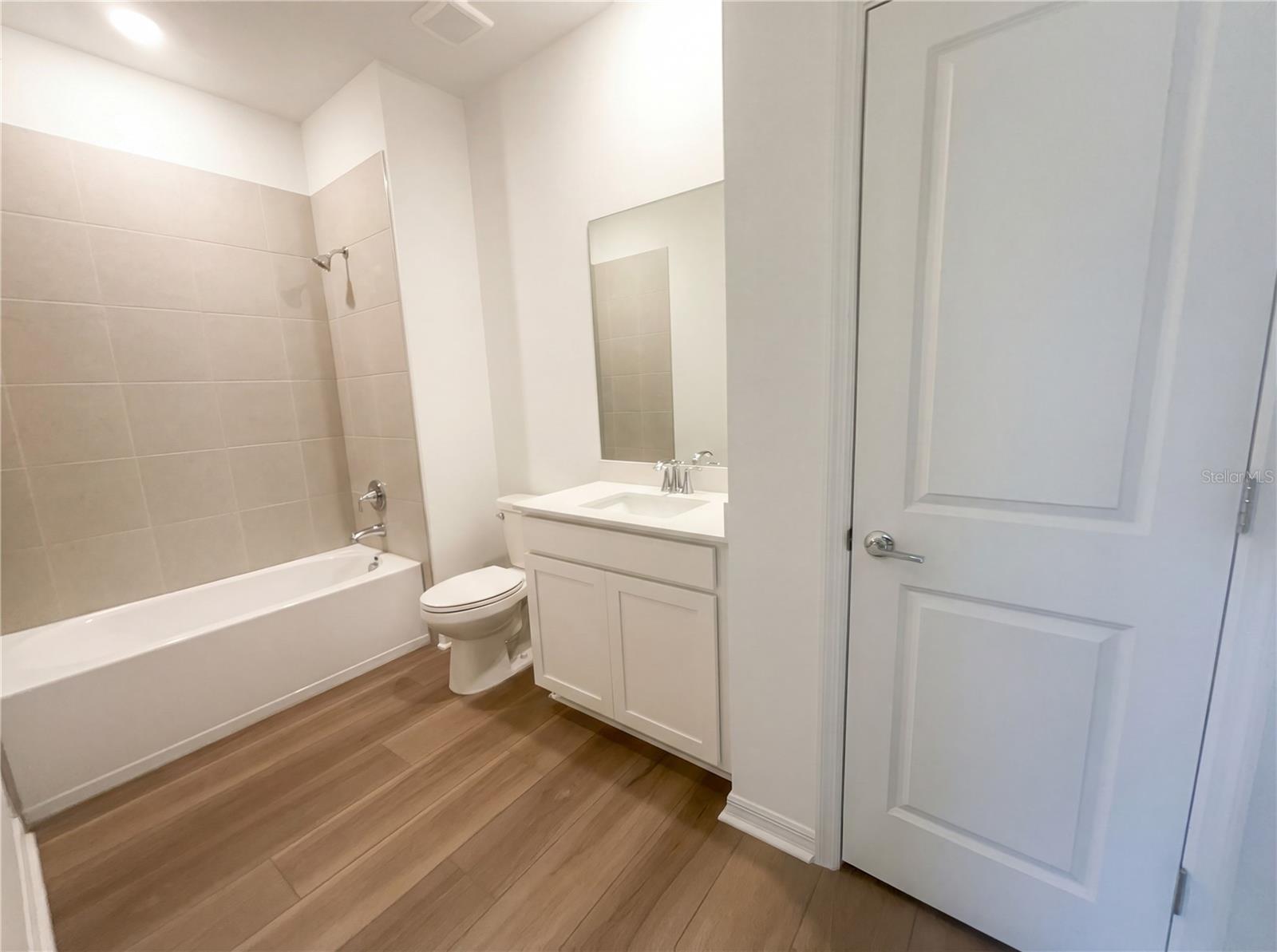 Image 9 of 20 For 8281 196th Court Road