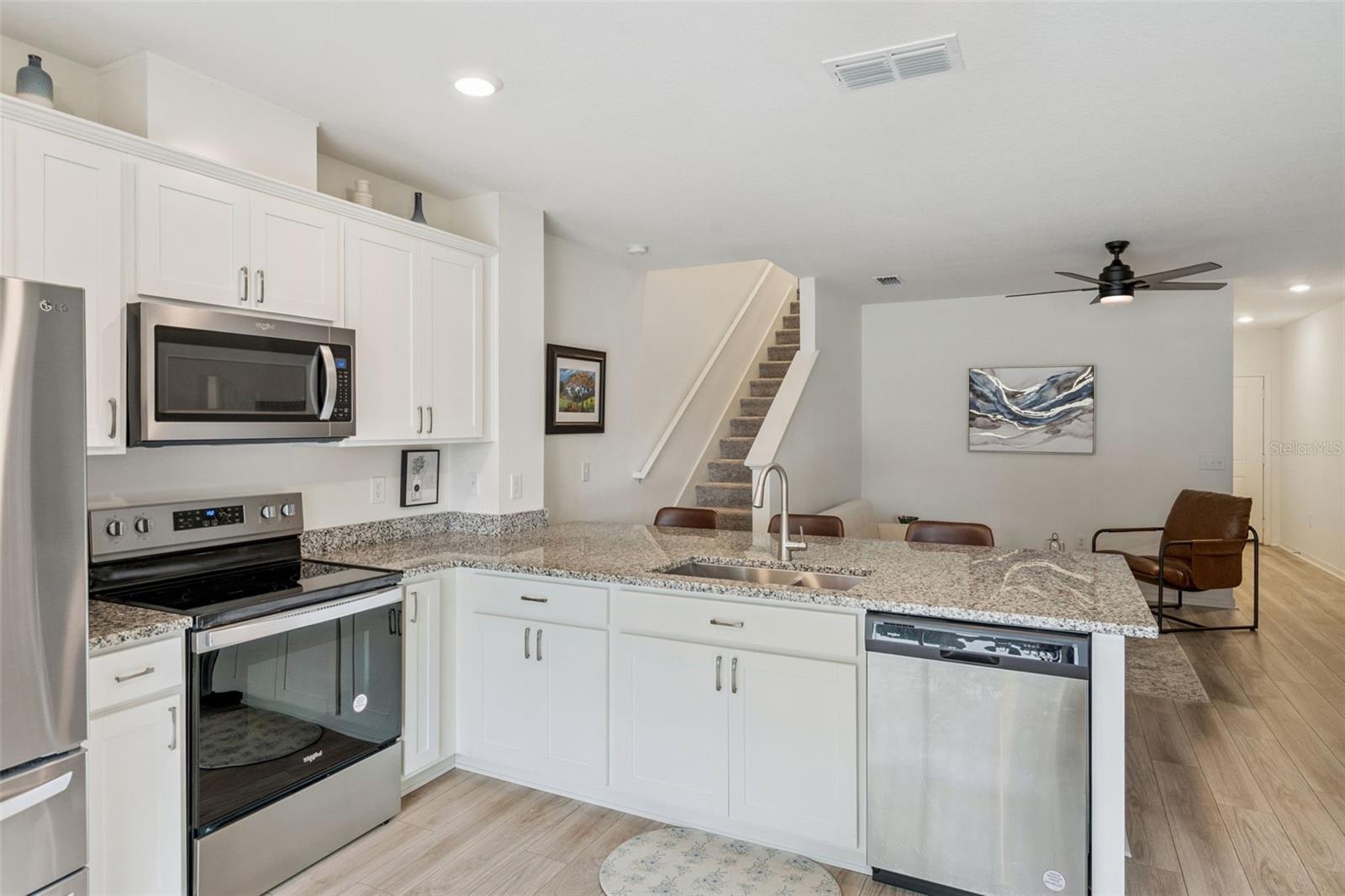 Image 6 of 17 For 1412 Mirabella Circle