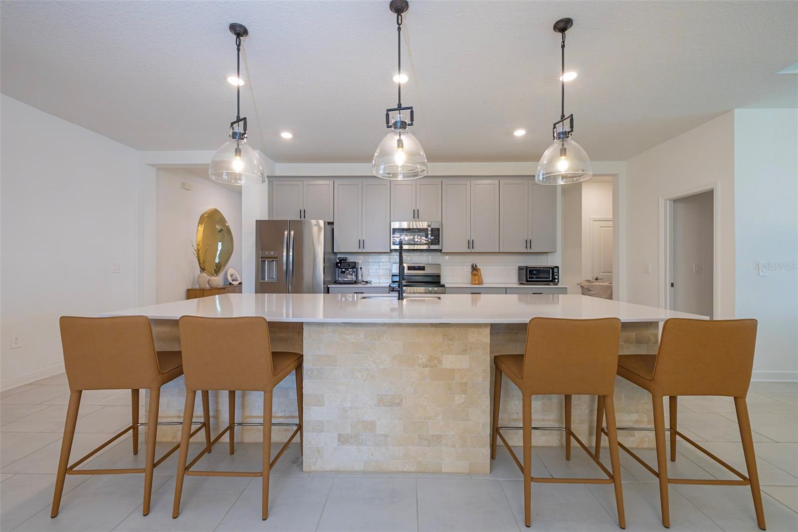 Listing photo id 18 for 4507 Hillingdam Road