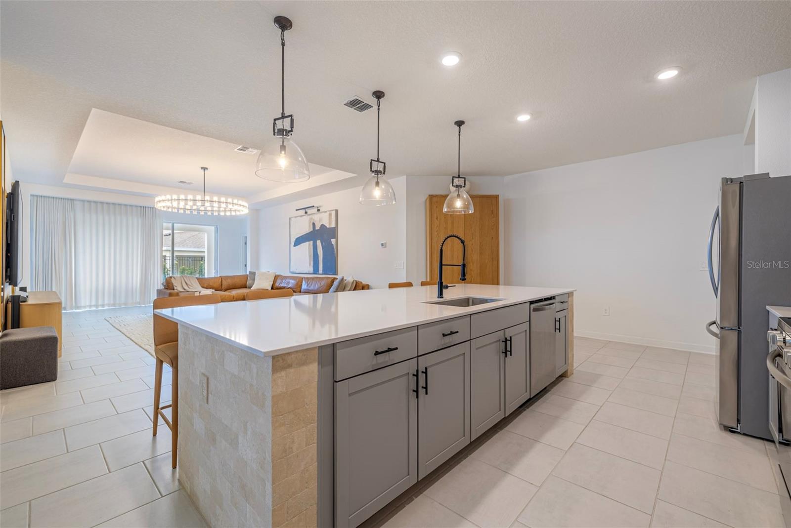 Listing photo id 19 for 4507 Hillingdam Road