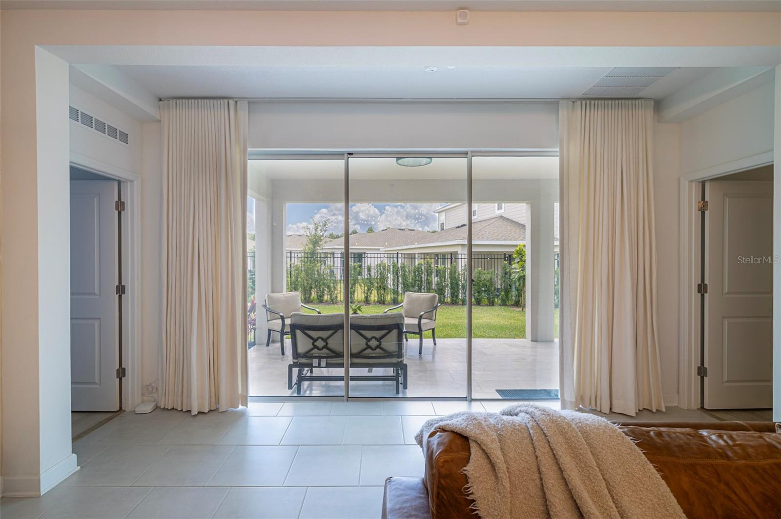 Listing photo id 30 for 4507 Hillingdam Road