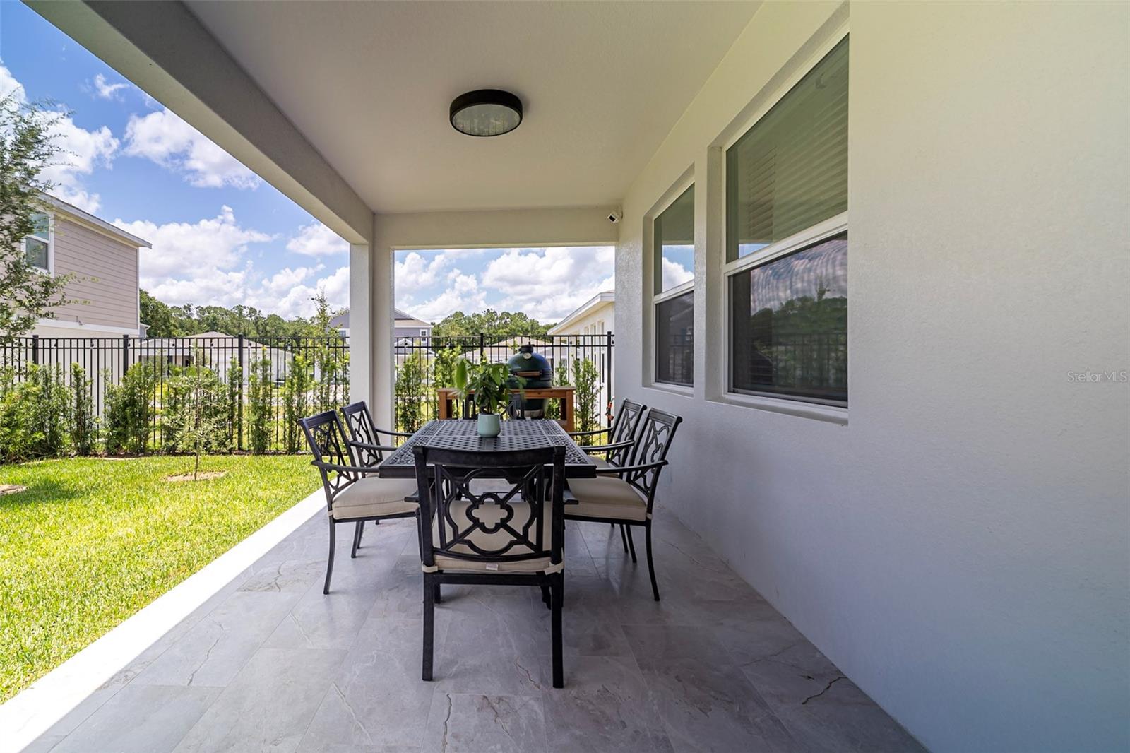 Listing photo id 46 for 4507 Hillingdam Road