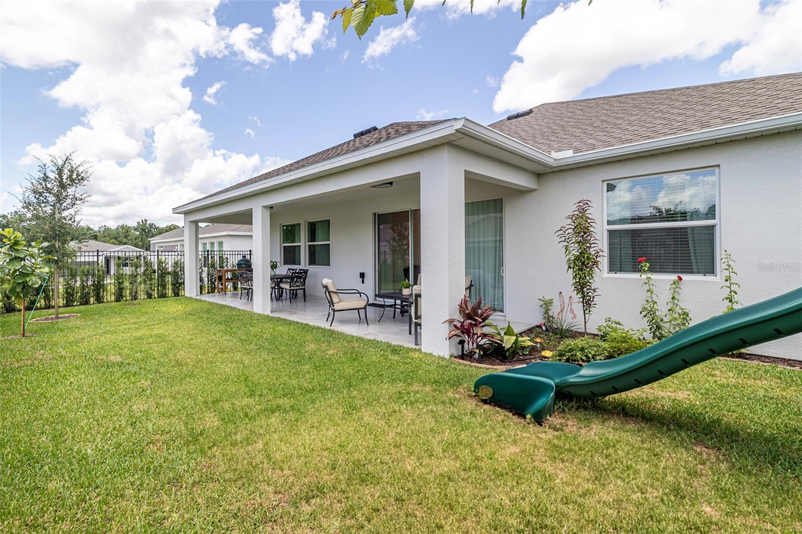 Listing photo id 49 for 4507 Hillingdam Road