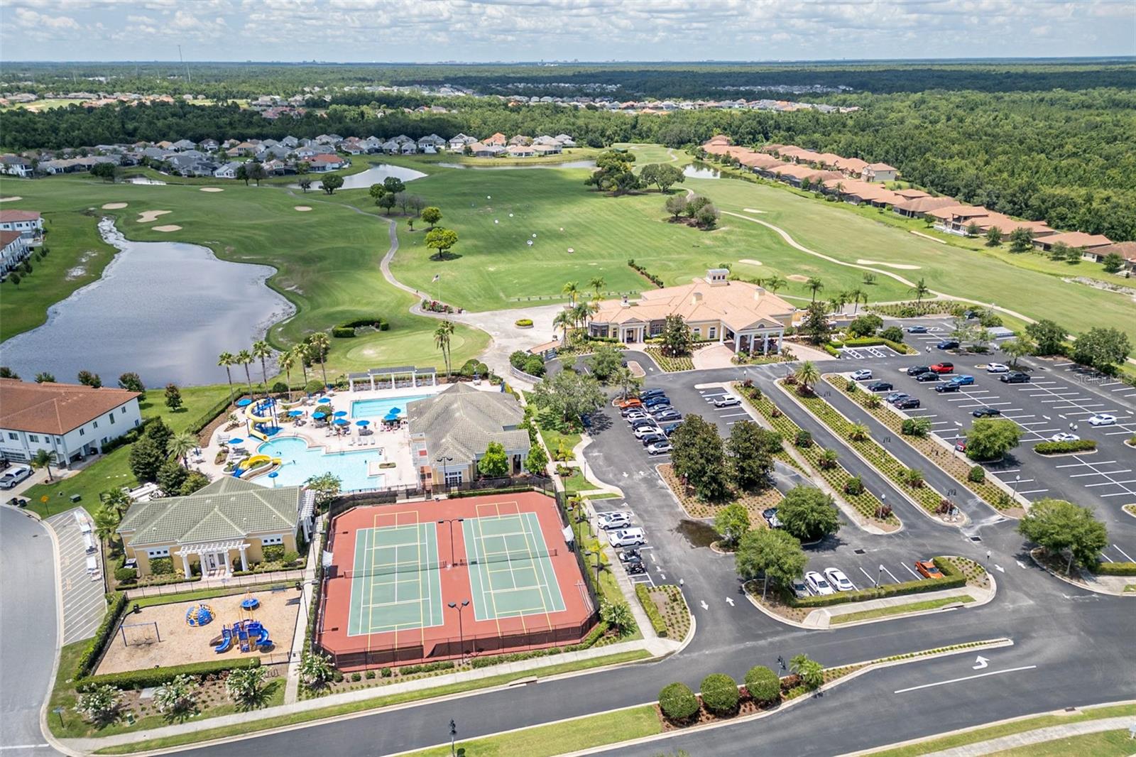 Listing photo id 62 for 4507 Hillingdam Road