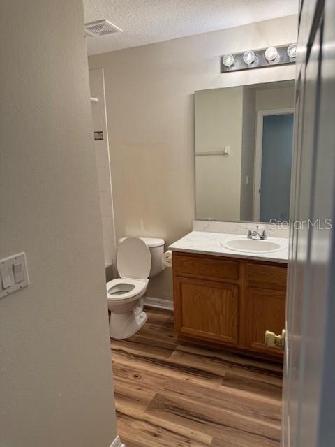 Image 21 of 30 For 4618 Aguila Place