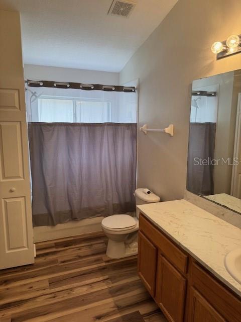 Image 22 of 30 For 4618 Aguila Place