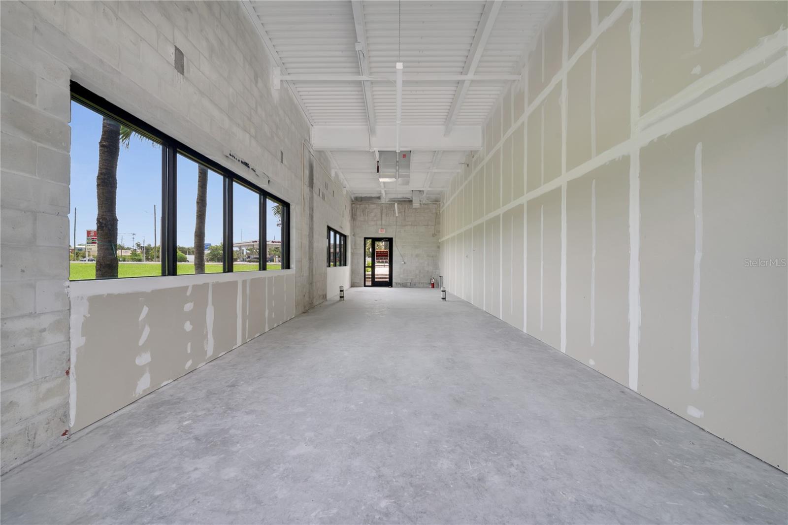 Image 2 of 4 For 3370 Rouse Road 101