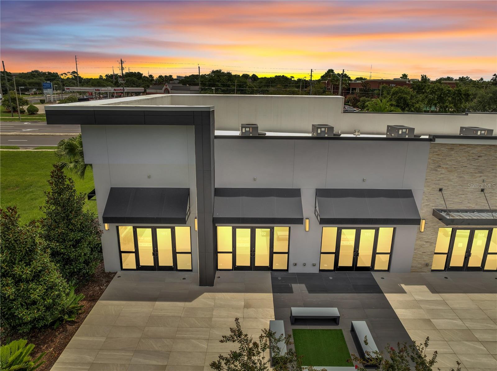 Image 4 of 4 For 3370 Rouse Road 101