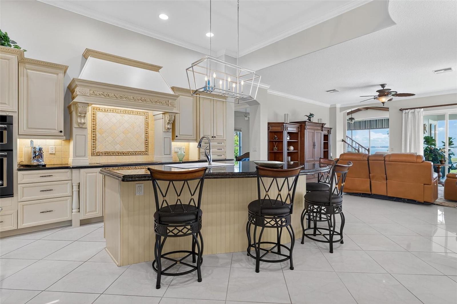 Image 18 of 92 For 7303 Birds Nest Court