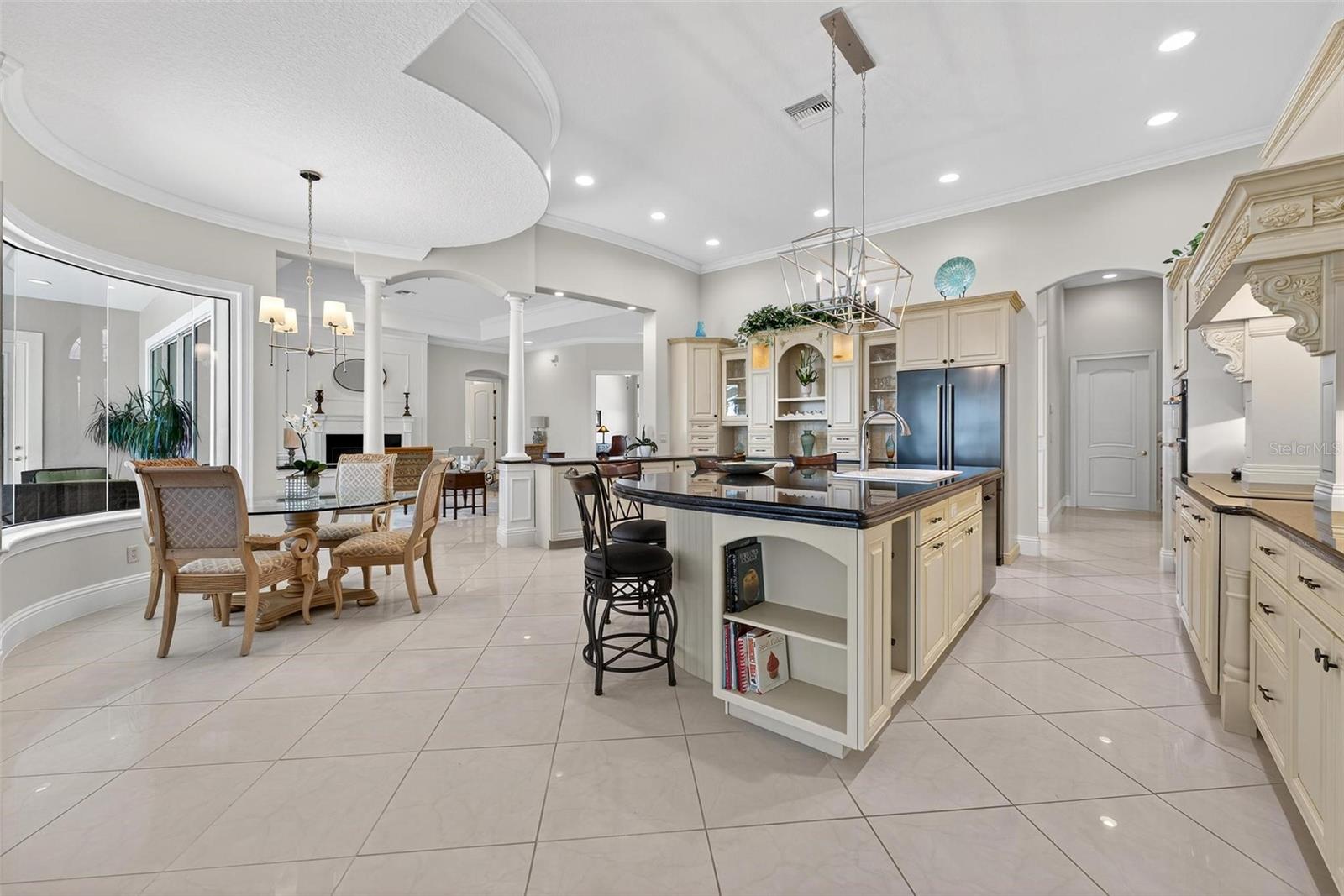 Image 19 of 92 For 7303 Birds Nest Court