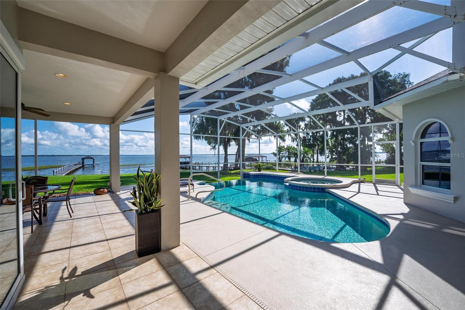 Image 6 of 92 For 7303 Birds Nest Court