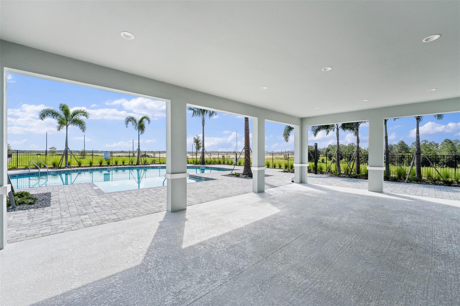 Image 22 of 31 For 5208 Greenshade Grove Avenue