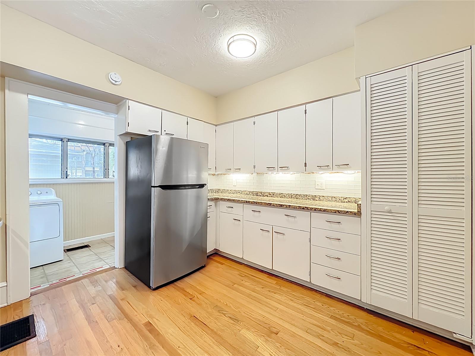 Image 20 of 66 For 409 Concord Street