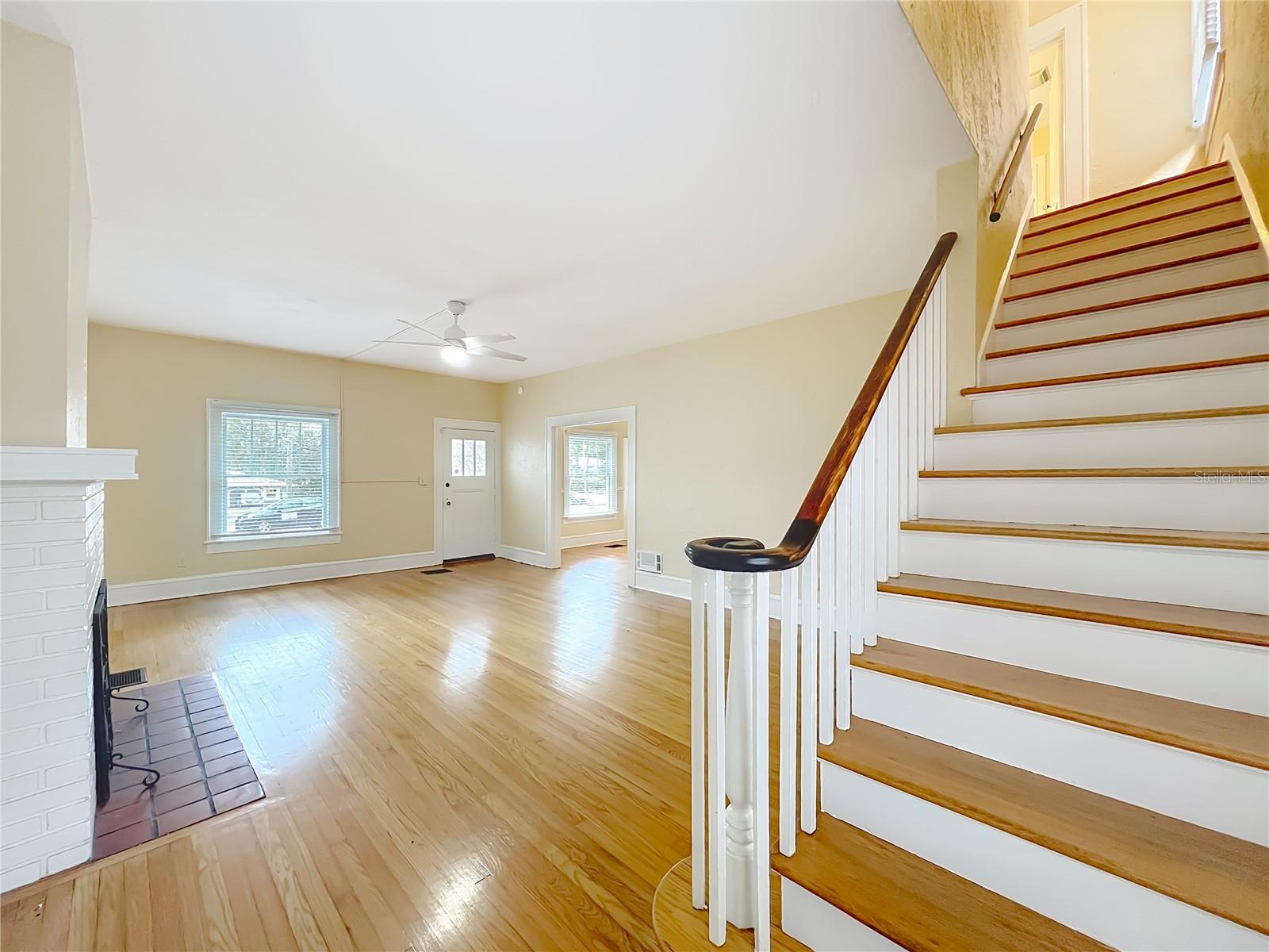 Image 25 of 66 For 409 Concord Street