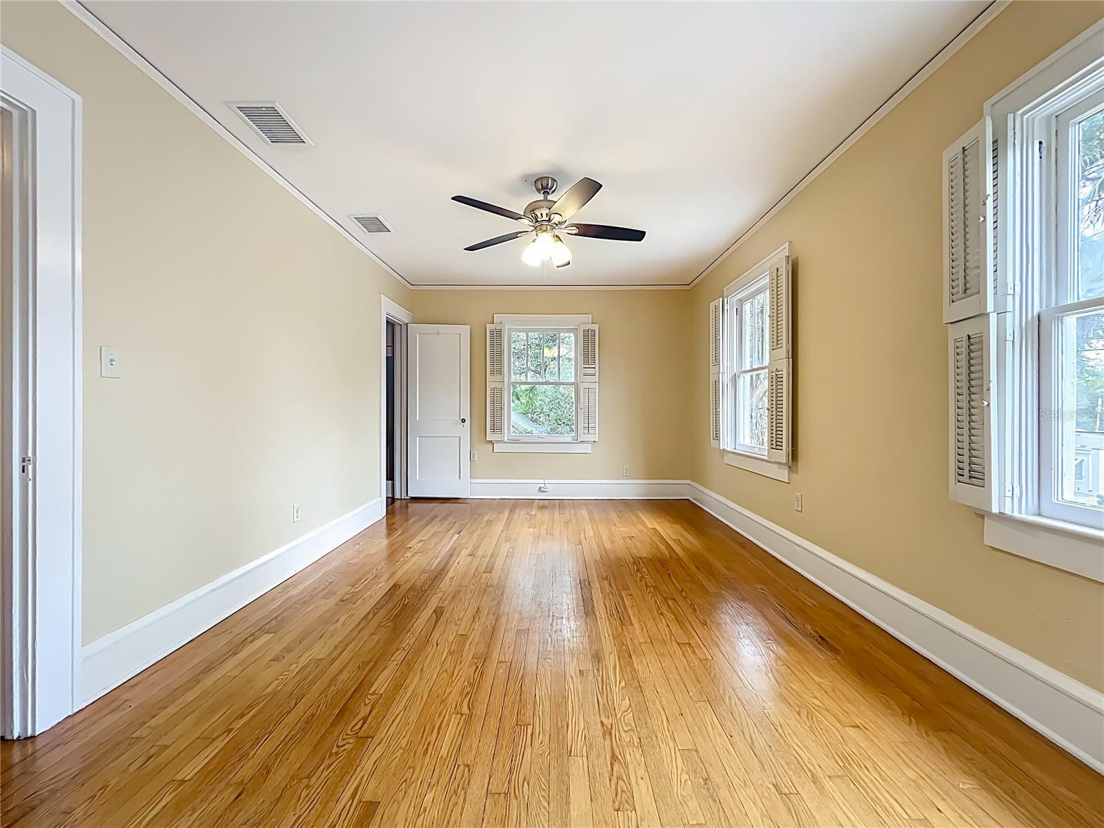 Image 38 of 66 For 409 Concord Street